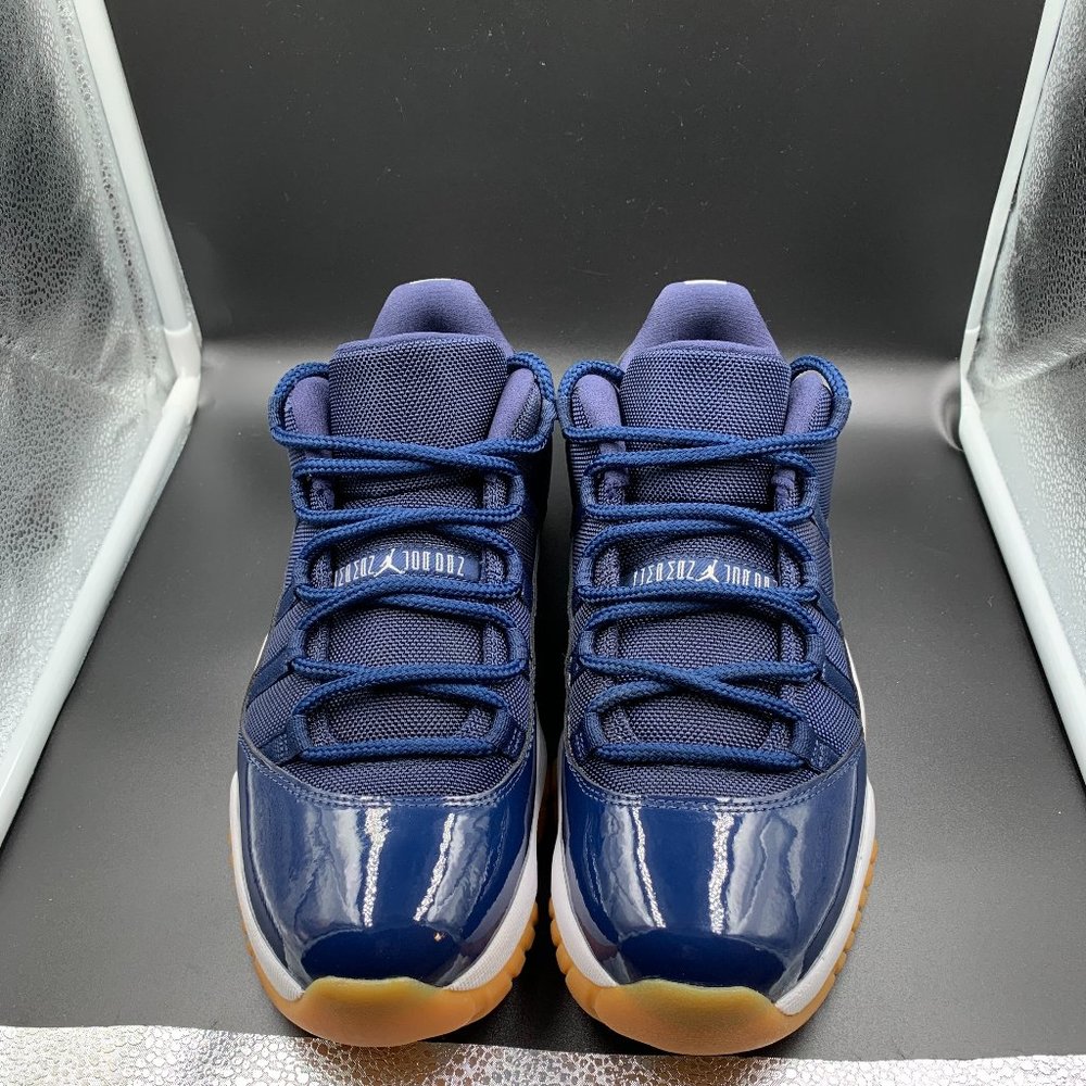 Air Jordan 11 Retro Low